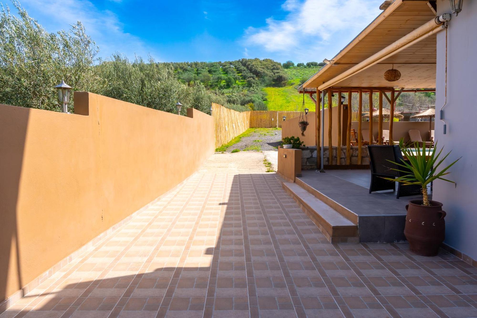 Countryhouse Villa With Pool & Private Parking Ираклион Экстерьер фото